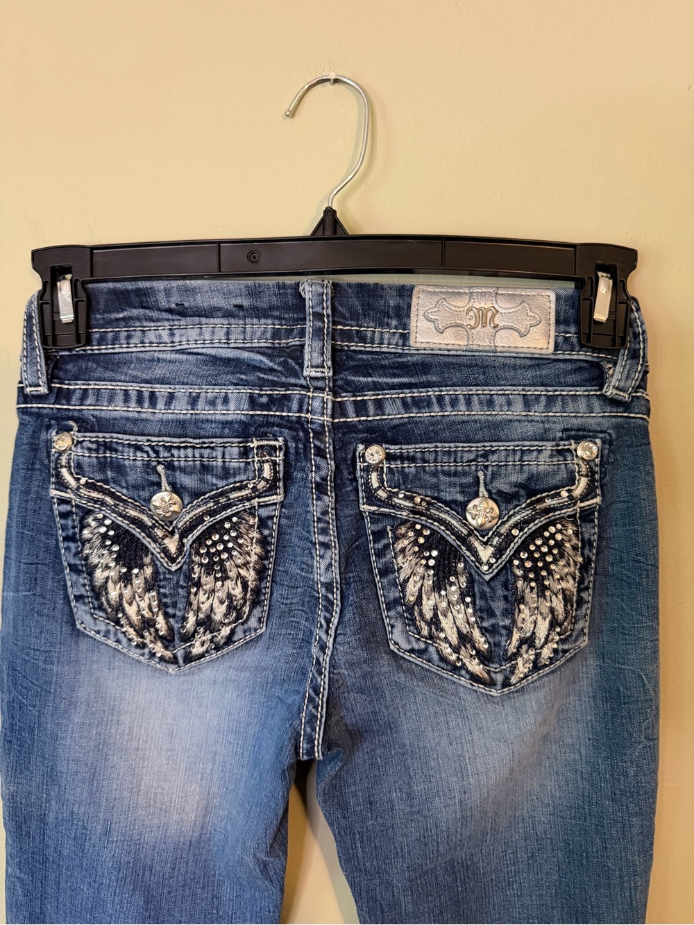 Gorgeous Miss Me Mid-Rise Easy Boot Jeans with Wing Pockets 31-1/2” Inseam